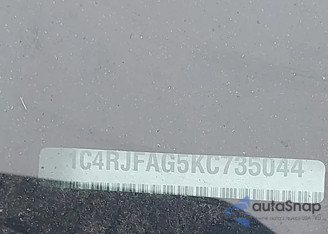 2019 Jeep Grand Cherokee Laredo 4X4 from USA, damaged, VIN 1C4RJFAG5KC735044